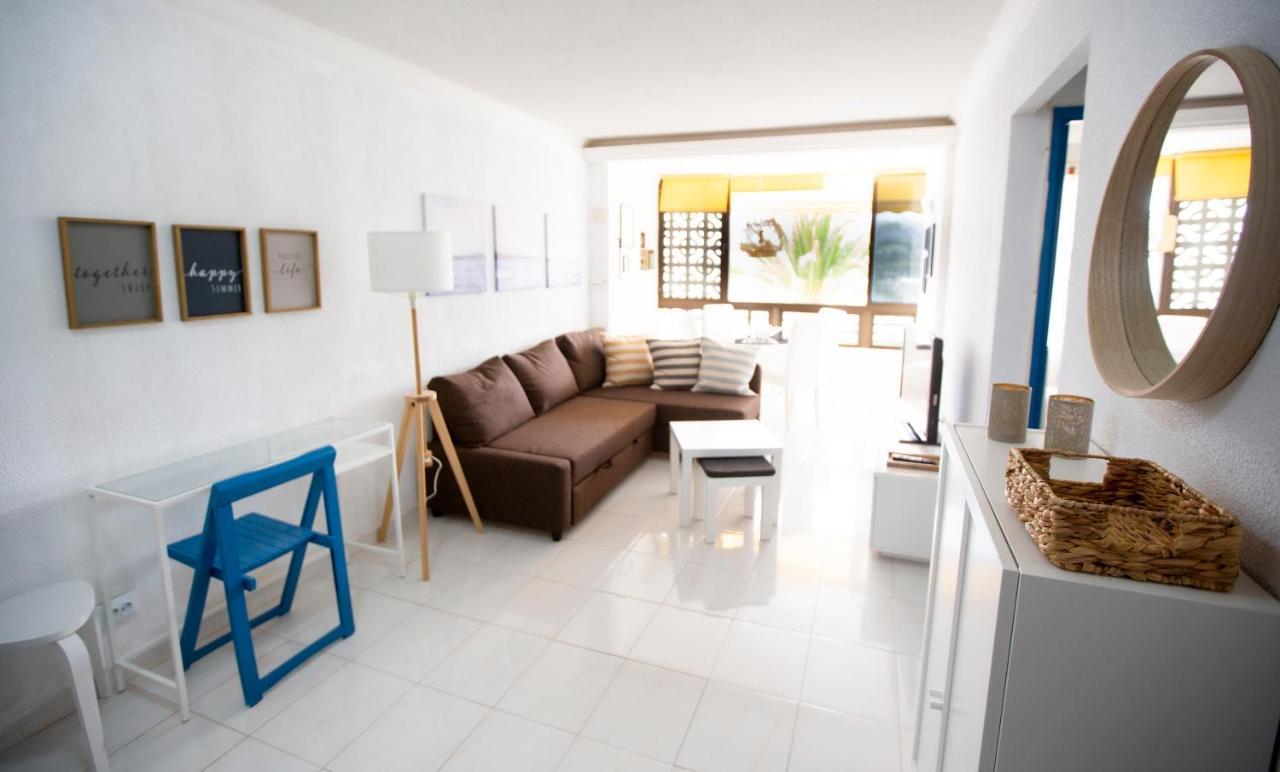 Donana Apartamento Sunset First Line To The Beach ปาตาลาวากา ภายนอก รูปภาพ